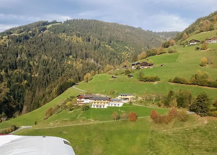 Kitzsteinhorn By Interhome * 滨湖采尔